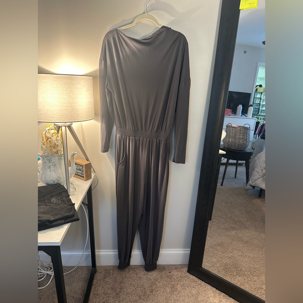 Womens Long Sleeve Gray Jumpsuit
